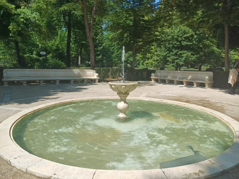 Fuente de las Horas o del Anillo, Jardines de Aranjuez