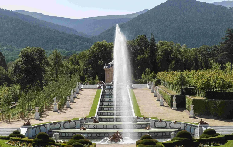 Fuente de Anfitrite y Cascada de Mármoles. 2026. Patrimonio Nacional.