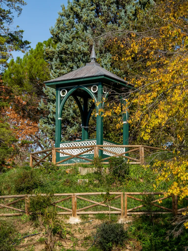 Templete de la Montaña artificial.